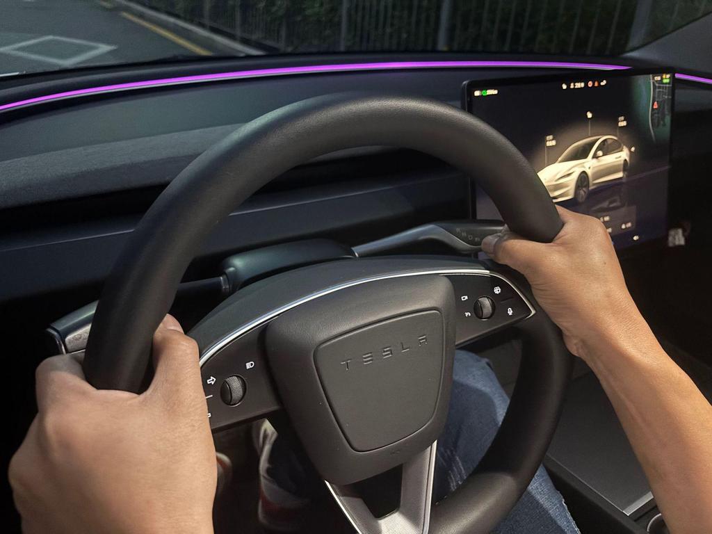 Управление рулевым колесом и переключением передач Tesla Model 3 для центральной консоли – Обратитесь в службу поддержки для рулевого колеса Model X