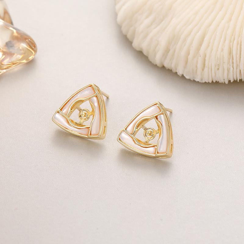 Нишевый дизайн Жемчужные и циркониевые серьги-пусеты в виде бабочки и клевера с иглой из серебра S925