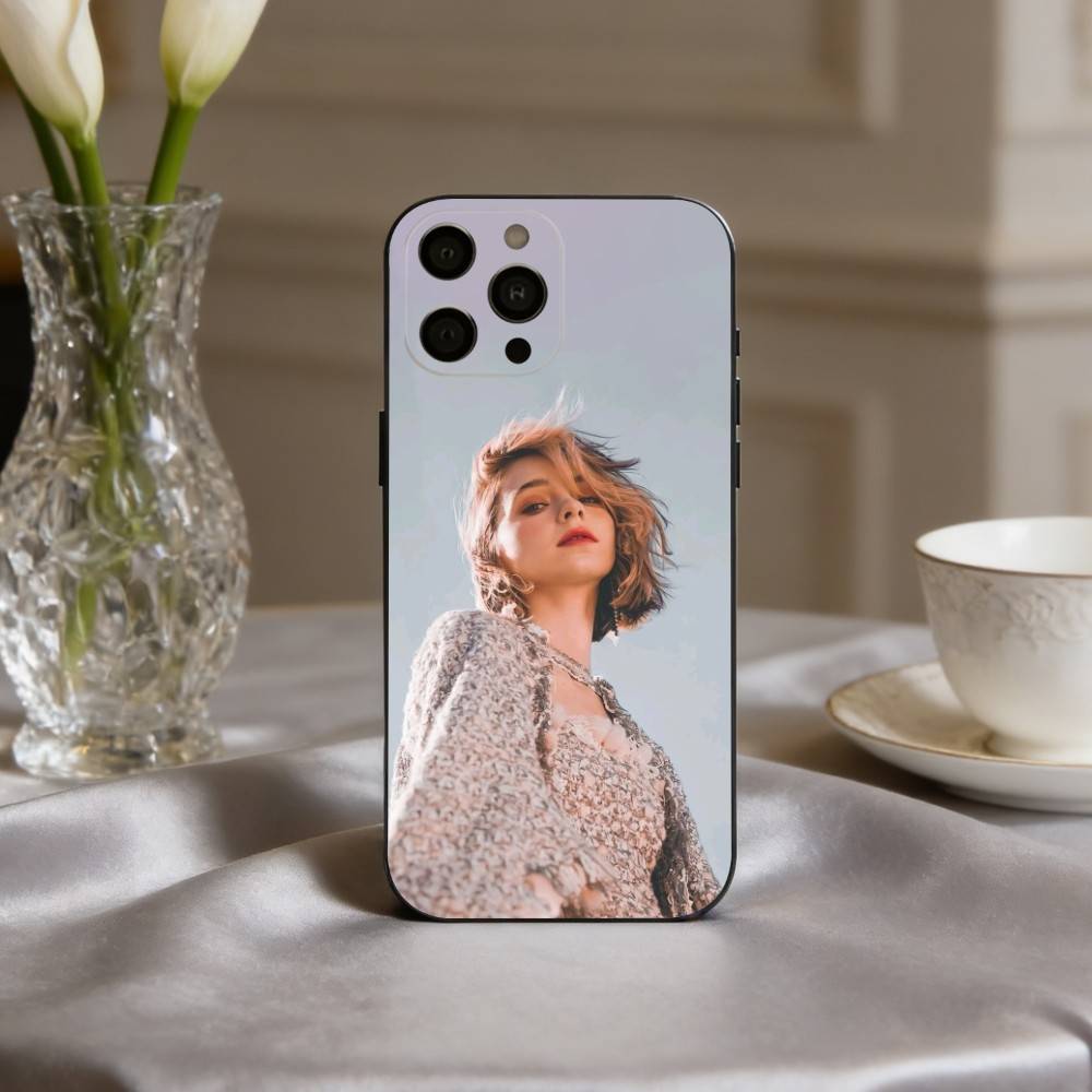 Яркий чехол для телефона с изображением актрисы E-Emma M-Myers для iPhone 17pro,16,15,14,13,12,11 Plus,Pro Max,XS,Мягкий силиконовый черный чехол