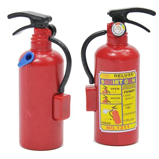 Funny Simulation Fire Extinguisher Bathtub Beach Water Squirt Kids Prank Toy
