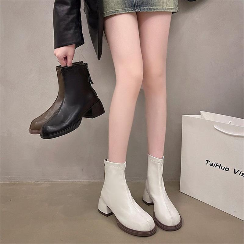 Короткие сапоги на грубом каблуке женские туфли осень 2024 новые тонкие сапоги высокие каблуки ботинки Martin универсальный темперамент голые сапоги