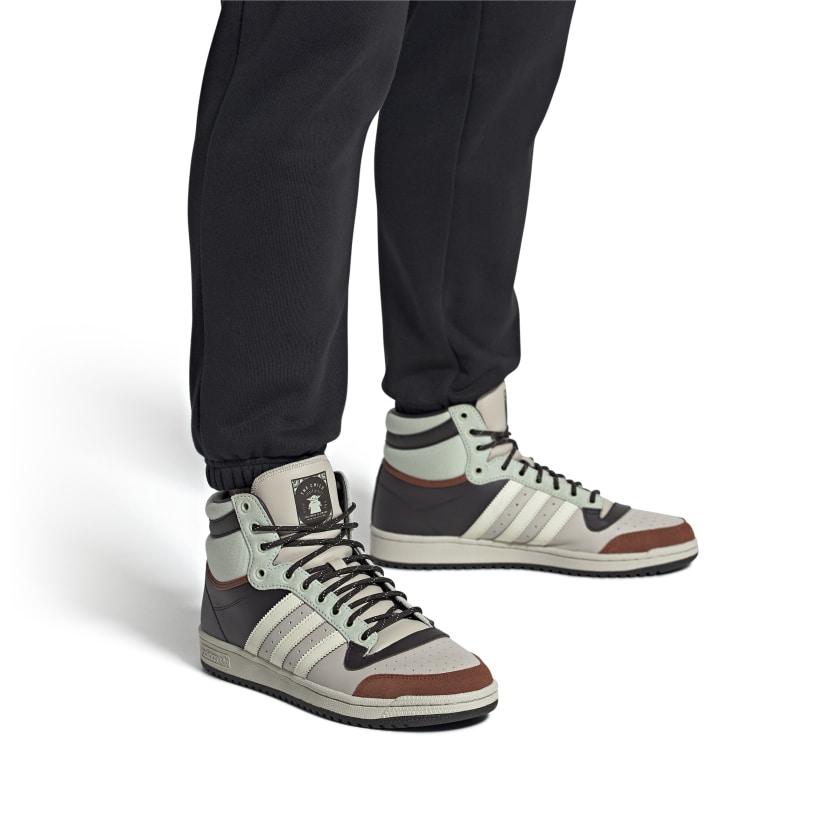 Топ-десять Звездные войны x Топ-десять Adidas Originals High 'Малыш' GZ2739