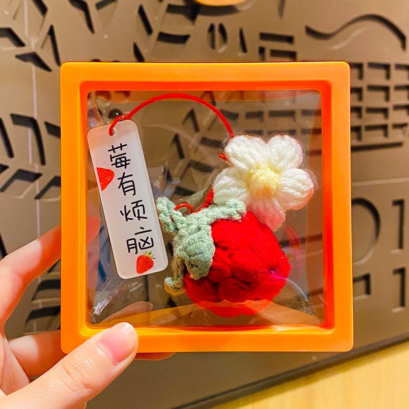 Plush Crocheted Persimmon Peanut Keychain Doll - Handmade Wool Pendant, Perfect New Year Gift