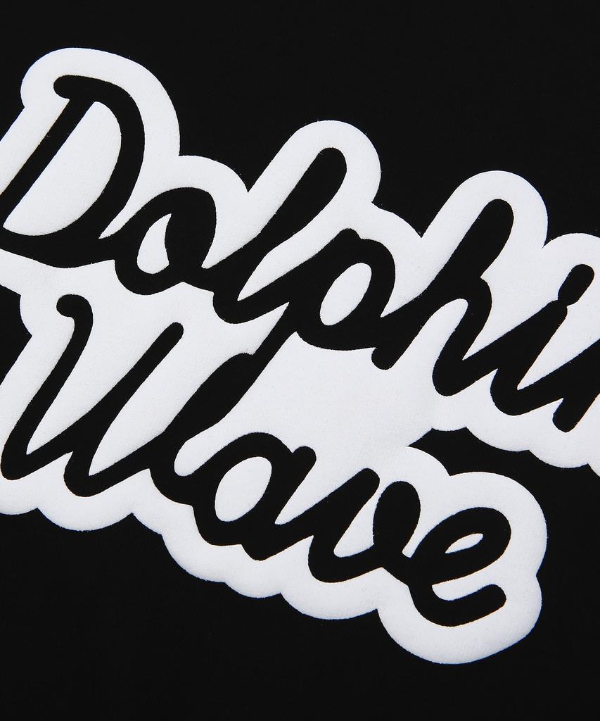 DOLPHIN WAVE APPAREL [Набор] Футболка с коротким рукавом и контрастной отделкой, с объемным принтом дельфина и большим логотипом, черная и Шорты с одной складкой, с логотипом-аркой, черные