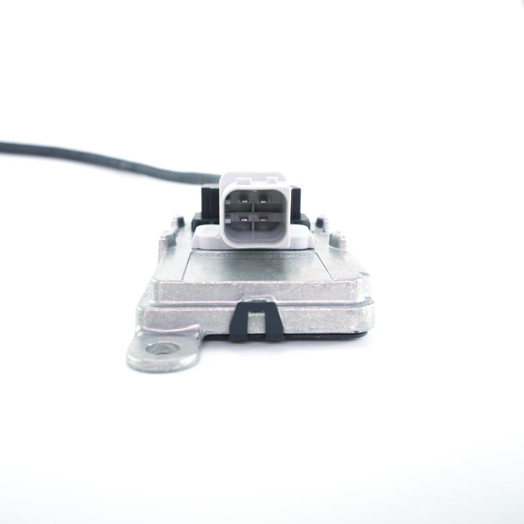 5WK97305 2965584330 29655-84330 5WK9 7305 NEW Nitrogen Oxygen Sensor NOx Sensor for Hyundai Truck 24V