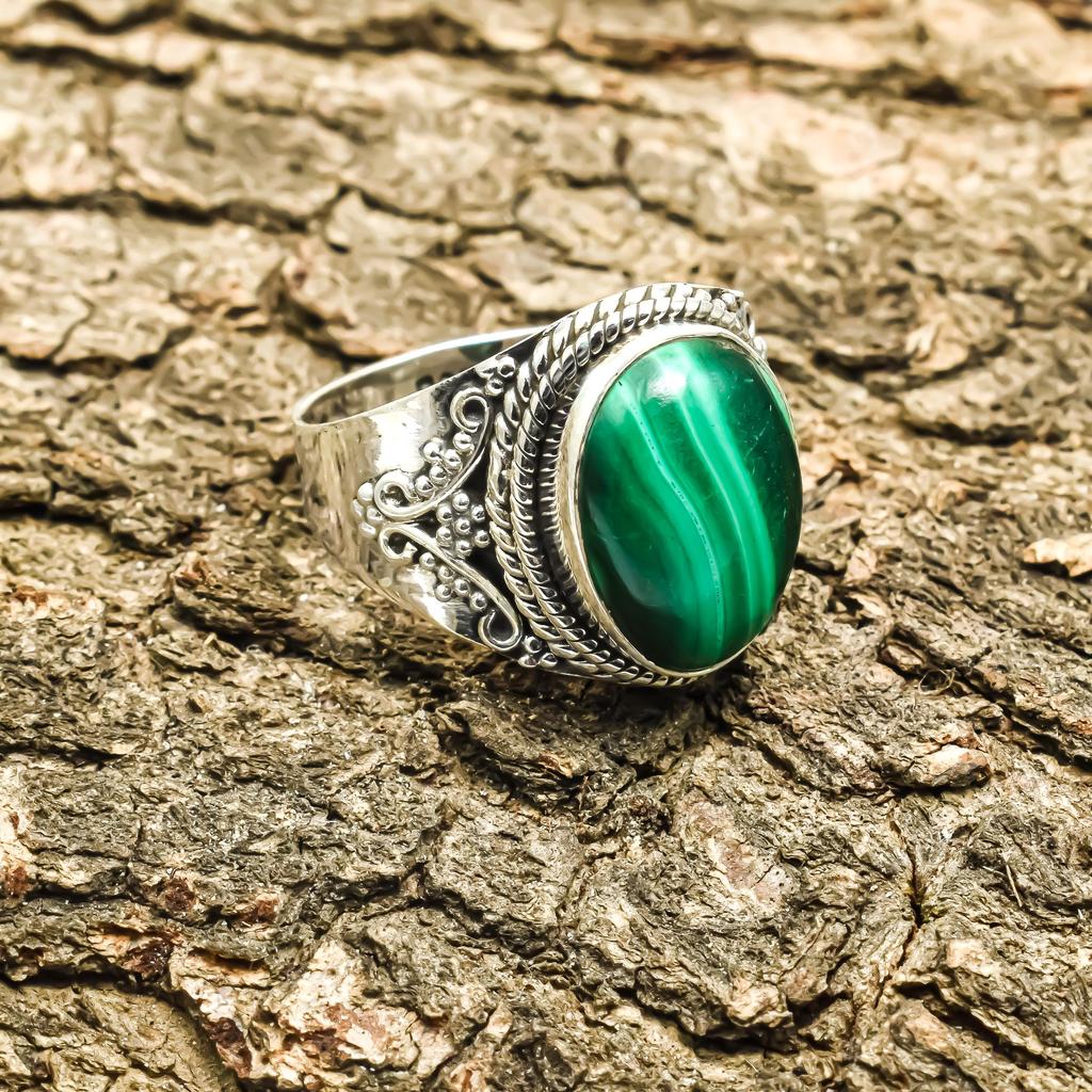 Кольцо с малахитовым камнем Стерлингового серебра 925 пробы Дизайнерское кольцо ручной работы Кольцо с малахитом Серебряное кольцо для подарка Кольцо с малахитом Ювелирные изделия