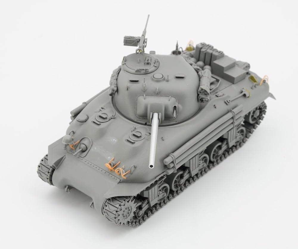 Модель американского среднего танка M4A1 Sherman, пластиковая модель, комплект для сборки BT047 1/35, промежуточный этап (танк)