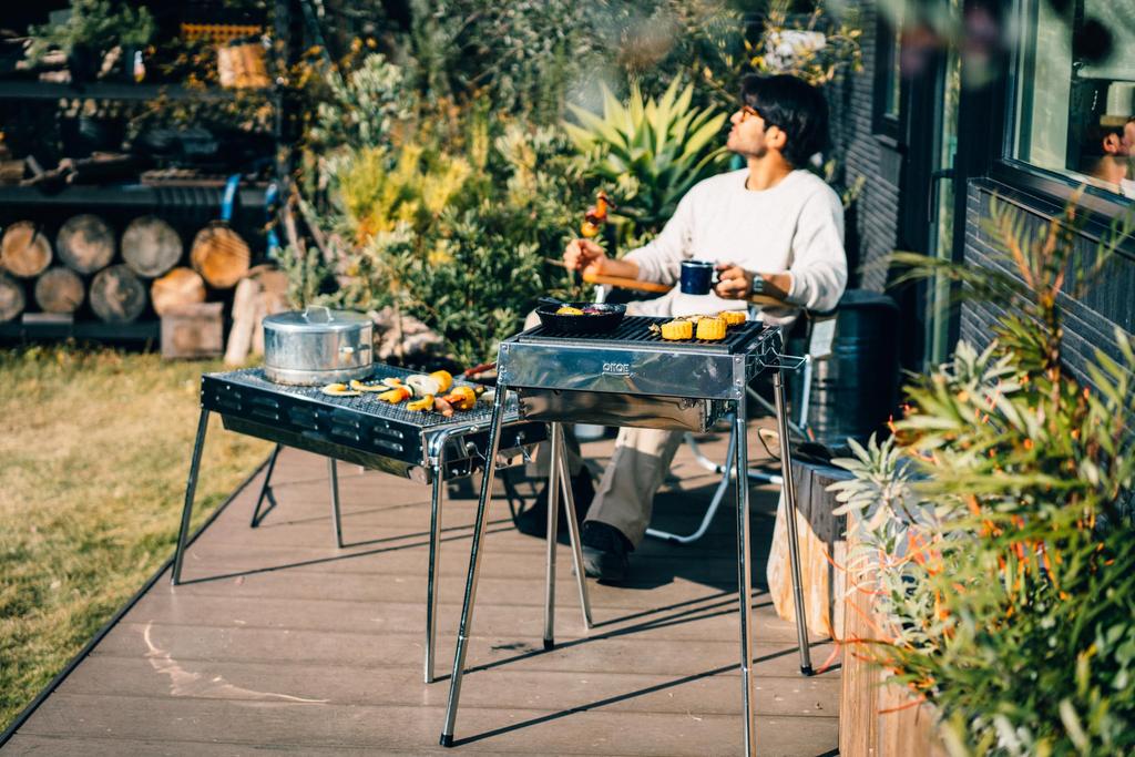 Onoe Seisakusho Barbecue Stove Stainless Steel Stand Camping Equipment BBQ Stove Grill BBQ Seven (ONOE) CR-LL CR-LL-ST [Bonfire Wheels]