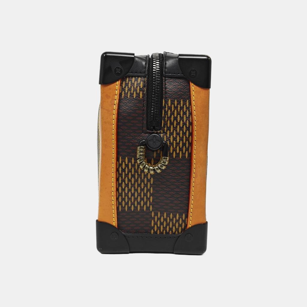 [Pre-Owned] X Nigo Collaboration Soft Trunk Chain Versatile Cool Zipper Coated Canvas Crossbody Bag - Fair #10UD4PC