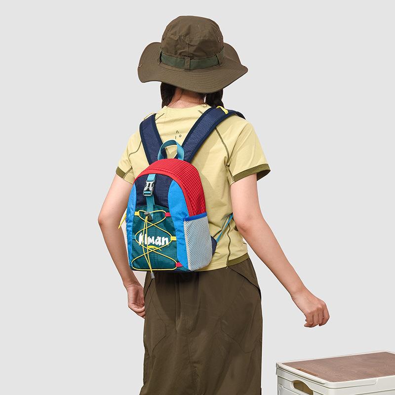 Schoolbag simple, fashionable and energetic light outdoor contrasting color splicing backpack for boys and girls large capacity lightweight backpack