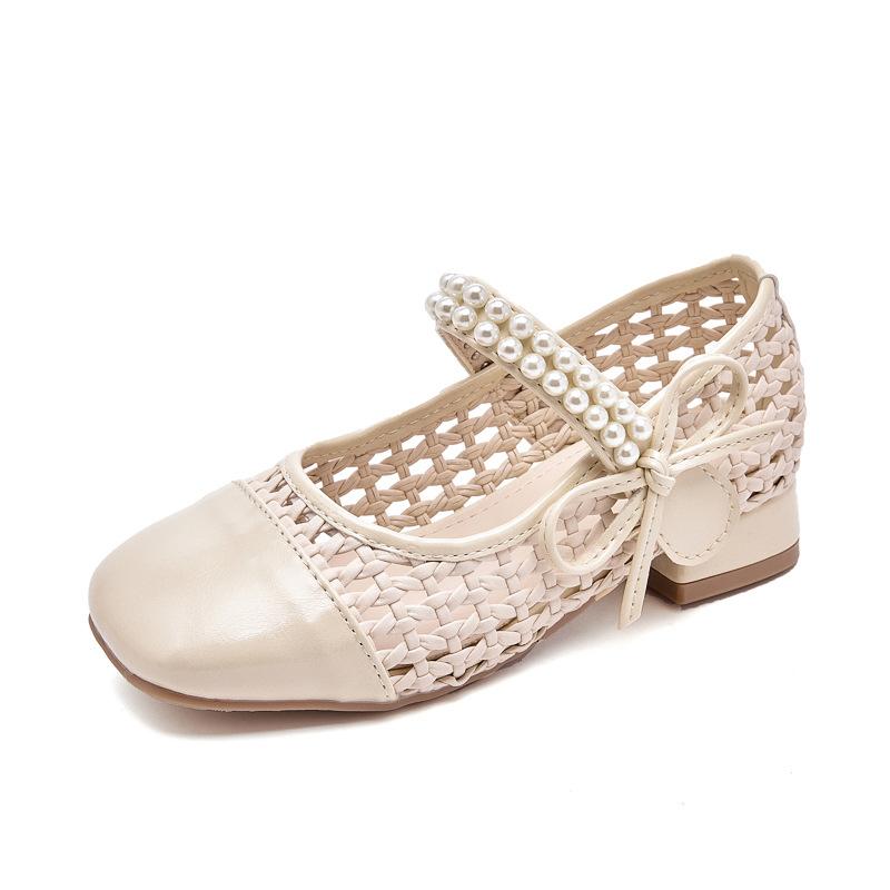 2026 new little girl leather shoes with dress soft sole children's crystal shoes single shoes