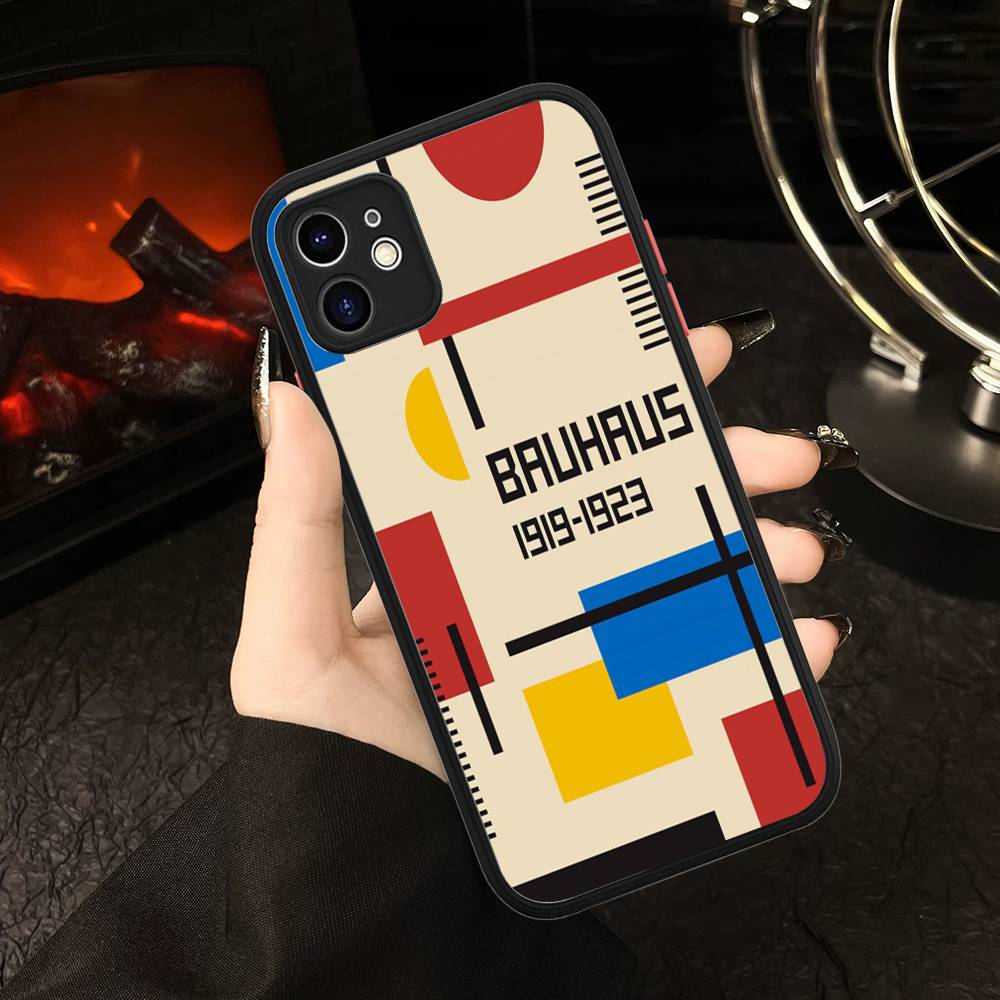 B-Bauhaus Fashion Retro Art For IPhone 16 15 14 13 12 11 Pro Max X XS MAX Plus Translucent Black Phone Cover