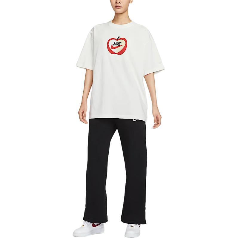 Nike Спортивная одежда Оверсайз Повседневная Удобная Футболка с коротким рукавом и круглым вырезом Женские футболки Парусиново-белый IB5577133