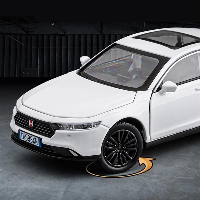 QLN2 1:32 HONDA Accord Alloy Car Model Diecast Metal Vehicles Car Model Sound and Light High Simulation Collection Childrens Toy Gift
