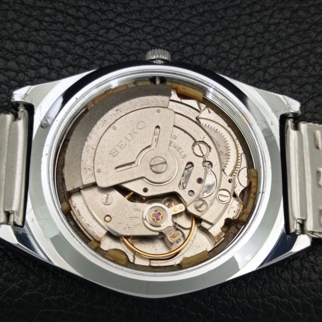 АВТОМАТИЧЕСКИЕ ВИНТАЖНЫЕ ОТРЕМОНТИРОВАННЫЕ МУЖСКИЕ ЧАСЫ SEIKO 5 ЯПОНИЯ ЧЕРНЫЙ ЦИФЕРБЛАТ a443855-1