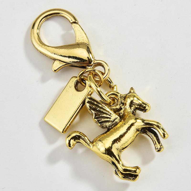 Изысканный брелок для ключей в форме сердца с буквой для женщин, подвеска для сумки, брелок для ключей от машины, креативный шарм для рюкзака, декоративные аксессуары, подарки