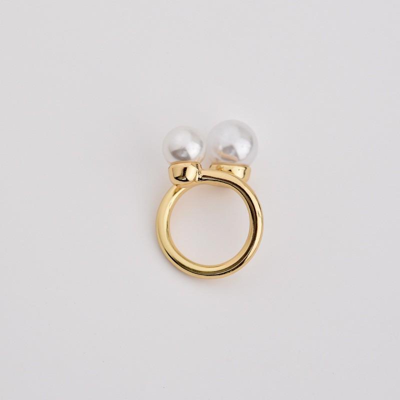 Pearl Buckle Simple Fashion Versatile Silk Scarf Zinc Alloy Non Hook Women's Summer T-shirt Waist Magnetic Brooch
