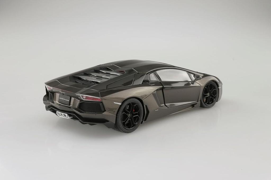 Aoshima Bunka Kyozai Серия Суперкары Lamborghini Aventador Пластиковая модель (АОСИМА) 1/24 '11