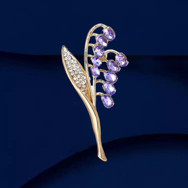 Нежная брошь «Лилия долины», женственная имитация кристаллов, легкая роскошная брошь с нишевым дизайном, аксессуары для костюмов