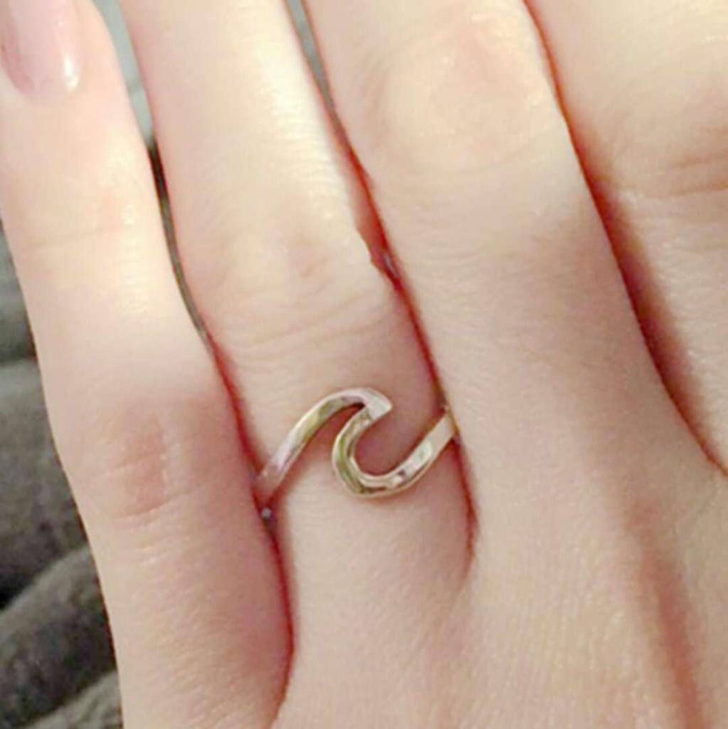 Stainless Steel Sea Gold Rose Gold Silver Color Wave Rings Ocean Surf Finger Jewelry Ocean Surf Ring for Women Surfer Gift