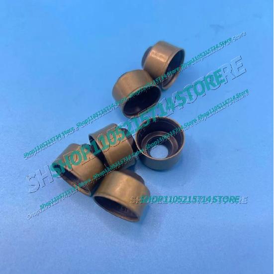 Kubota U10/15/17/KX008-3/RX141 Valve Oil Seal D722 Engine Micro Digging Accessories Mini Excavator