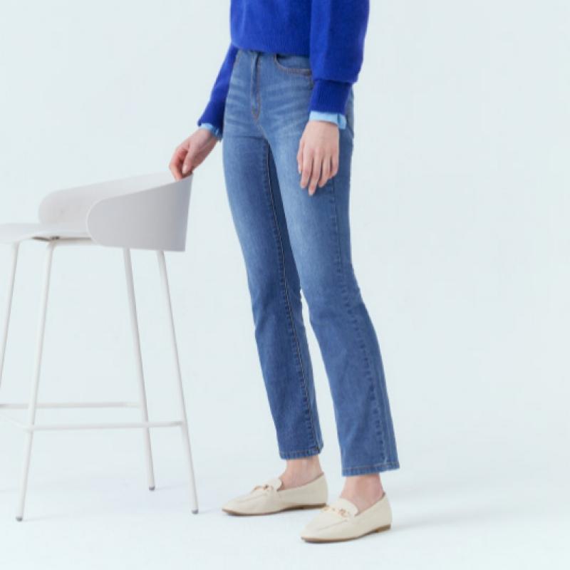 Bang Bang Women S Semi Flare Stretch jeanS Indigo