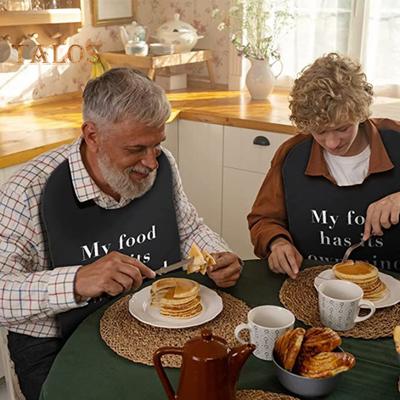 Водонепроницаемые нагрудники для взрослых мужчин с улавливателем крошек со смешным текстом, черные, легко моющиеся, легкие, для защиты одежды во время еды