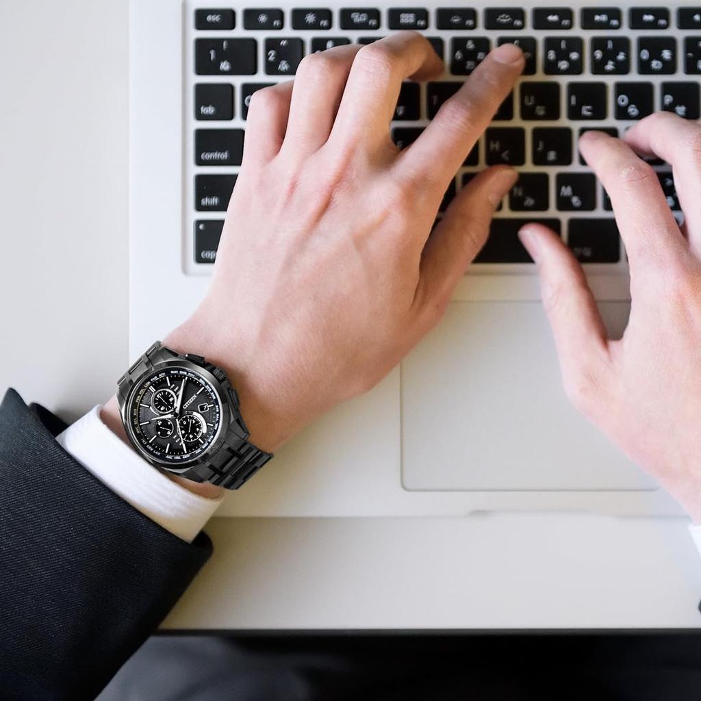 Citizen Часы ATTESA Eco-Drive с радиоконтролем и DLC Direct Flight (АТ8044-56Е) для мужчин