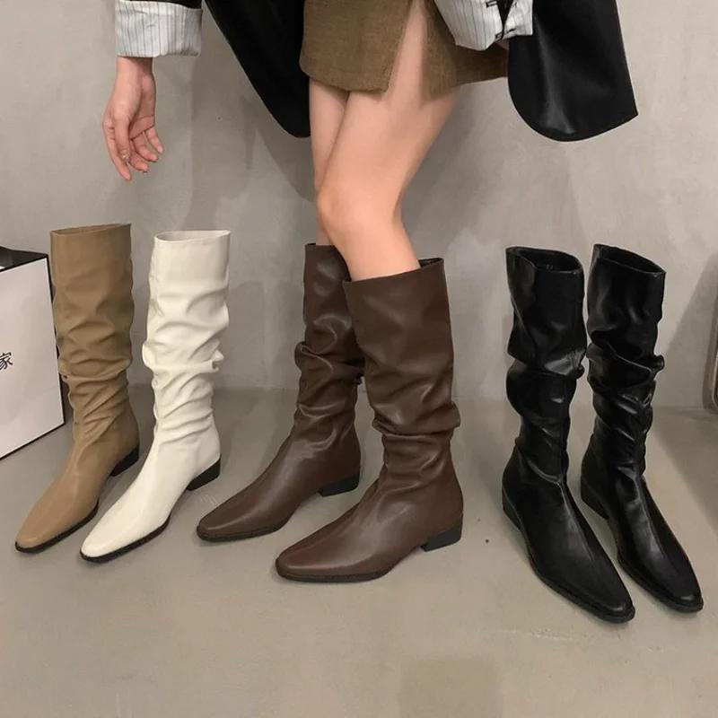 Autumn New Coarse Heel Folded Stacked Middle Leg Fashion Boots for Women with Square Heads and Low Heels