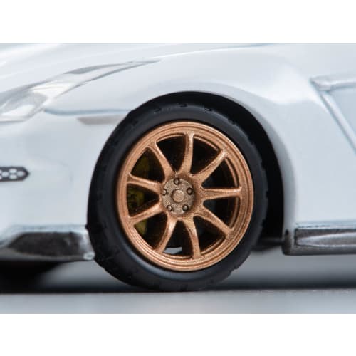 Tomytec Tomica Limited Vintage Neo 1/64 Scale LV-N316c Nissan GT-R Premium Edition T-spec 2024 Model (White, Finished Product) 333692