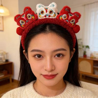 Плюшевая Мультяшная Лошадь Обруч для Волос Изысканное Красное Украшение на Голову Пони Талисман Удачи Китайский Стиль Новогодний Талисман Повязка на Голову Реквизит для Фото