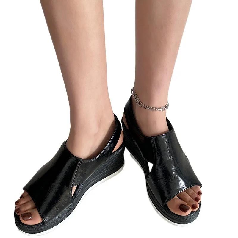 2025 Женская обувь с пряжкой на ремне, женские сандалии на платформе, повседневные сандалии, женские с круглым носком, высокие танкетки, большие размеры, римские туфли для женщин