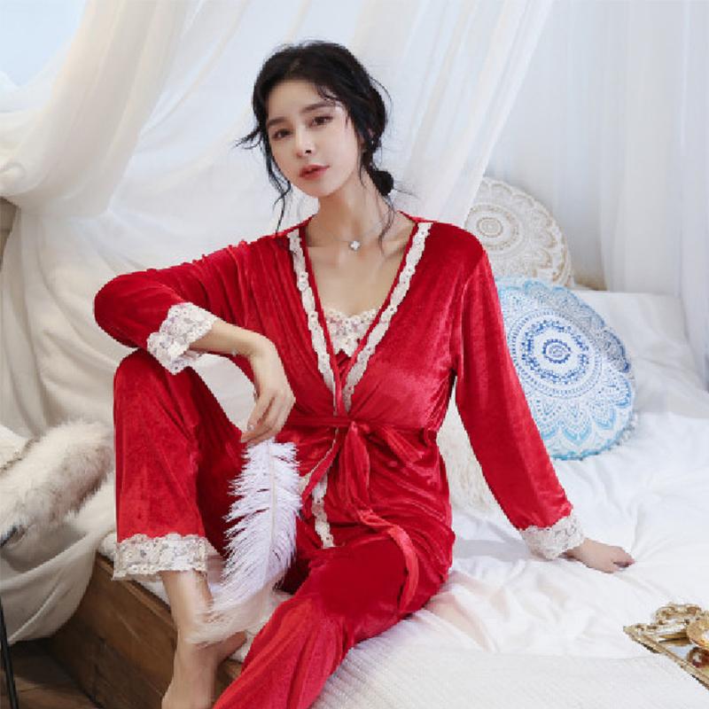 Women's Sexy Velvet Fabric Pajamas Autumn and Winter Sexy Lace Luxury Noble Ladies Home Wear Pajamas