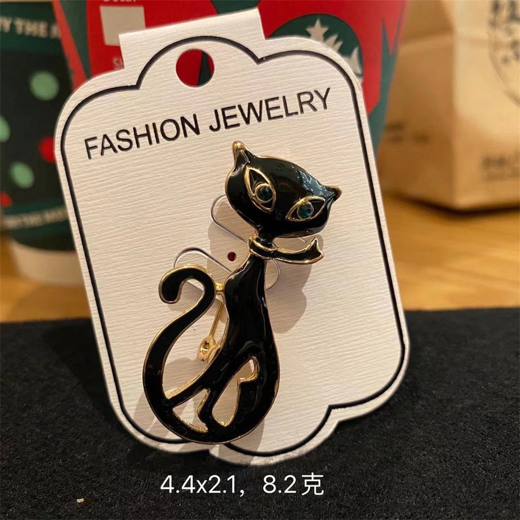 Rinhoo Lovely Black Scarf Cat Brooches For Women Cartoon Bowknot Kitten Enamel Pins Fashion Animal Buckle Corsage Party Jewelry