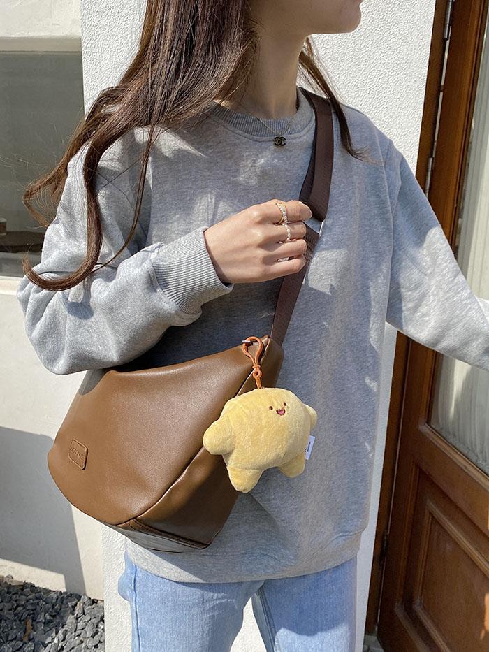 Большая вместительная сумка для женщин, повседневная и универсальная, нишевая сумка-тоут, студенческая сумка-седло через плечо