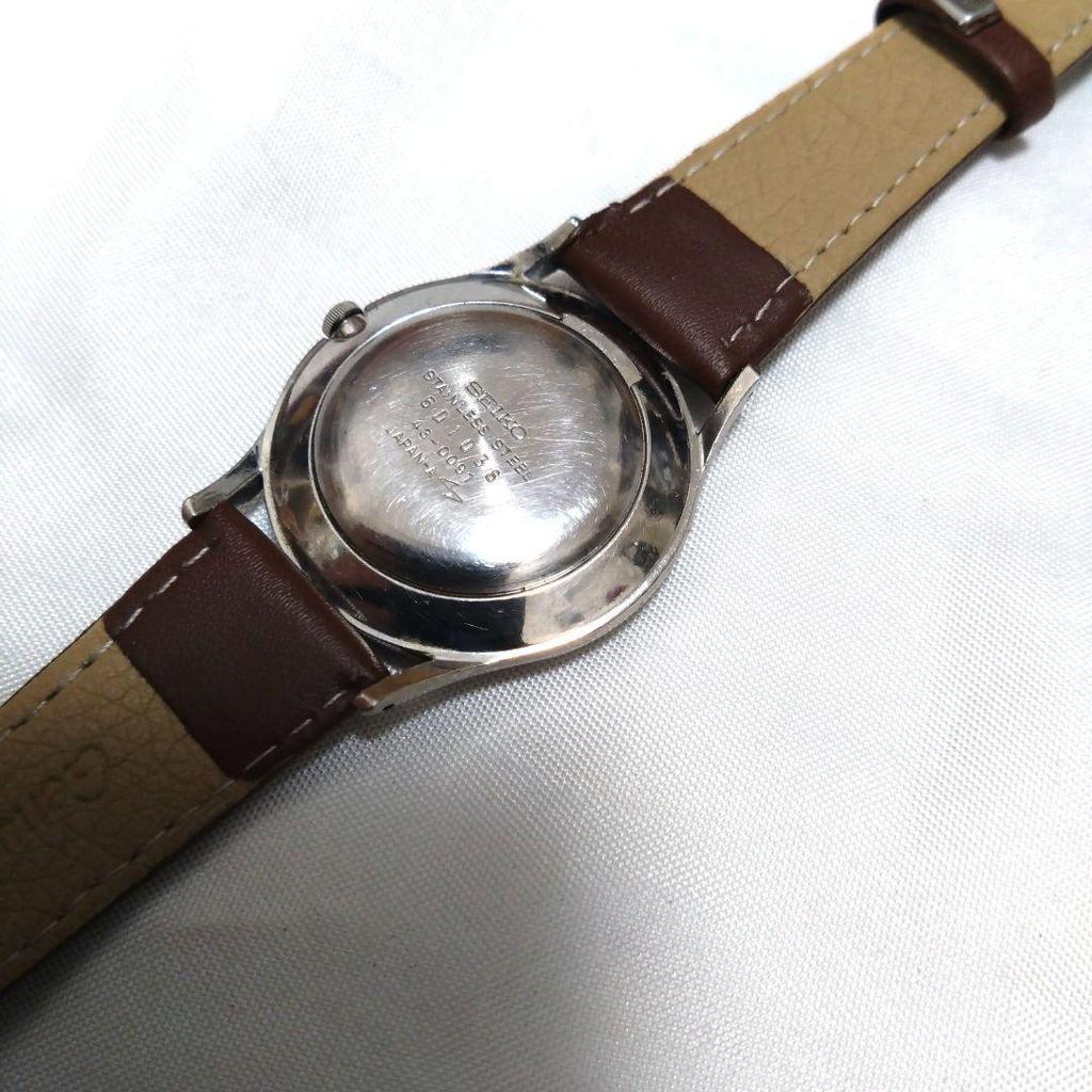[USED] Extremely Rare Vintage Seiko Chariot Watch with Roman Numerals from the 1970s. Battery Included.