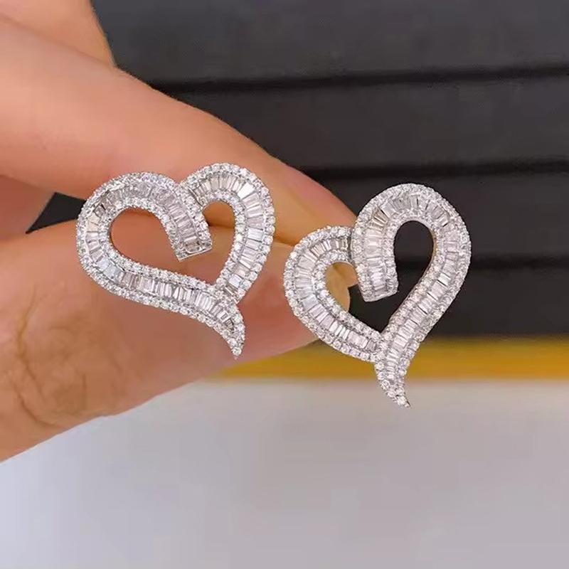 Huitan великолепные полые серьги в форме сердца женские роскошные блестящие циркониевые аксессуары для свадебной вечеринки романтические женские украшения