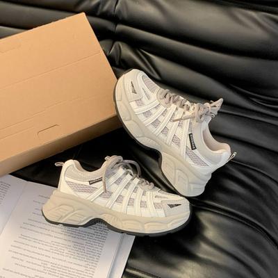 Женская обувь – Кроссовки