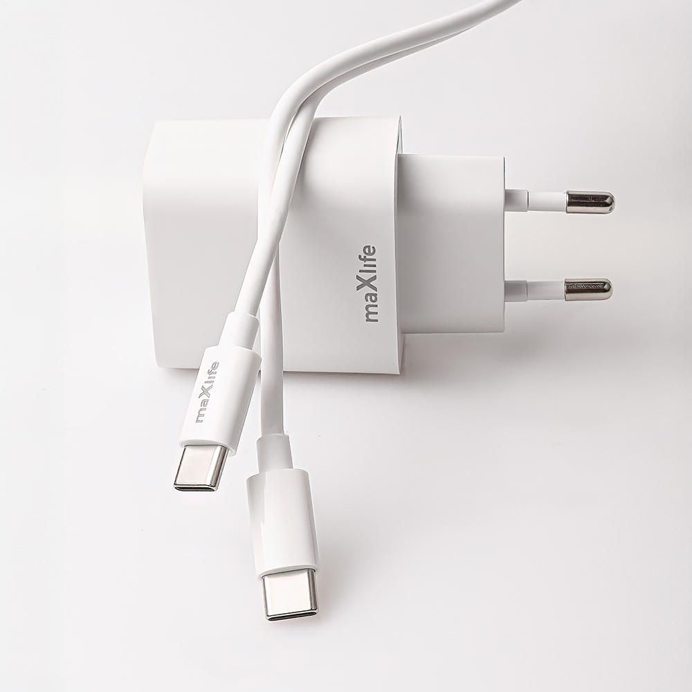 Maxlife Ładowarka Sieciowa Pd Qc Mxtc-06-30Ac 1X Usb-C 1X Usb 30W Biała + Kabel Usb-C - Usb-C 60W