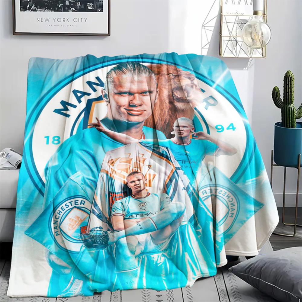 1Pc Erling Haaland Print Flannel Blanket High Quality Warm Comfortable Cover for All Seasons Perfect for Gifts Home Decor
