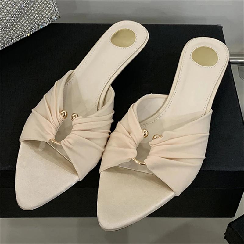 Мода Eilyken Модный дизайн Плиссированные Ажурные Тонкие Низкие Каблуки Женские Шлепанцы Летние С Острым Носком Вечернее Платье Женская Обувь