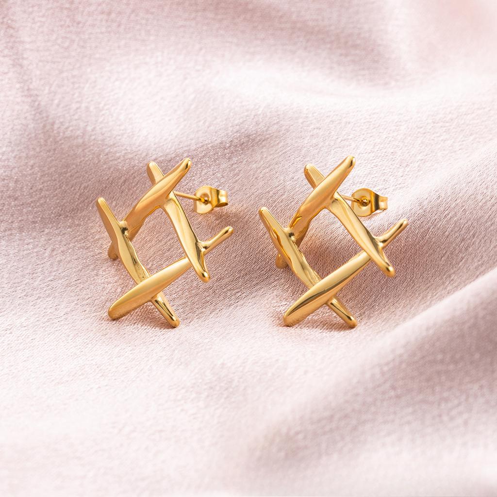 Simple Wind Geometric Tic Tic-type Stud Earrings Fashion Personality Gold Earrings Titanium Steel Earrings