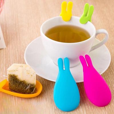 Мода Силиконовый Гель Форма Кролика Держатель Заварника для Чайных Пакетиков Кролик Держатель для Чайных Пакетиков Фиксатор Случайные Цвета Аксессуар для Кружки Подарок