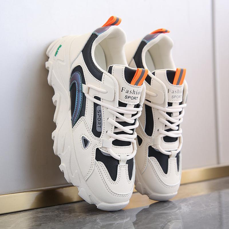 Women's shoes 2024 new winter high-value Hong Kong style trend explosion casual sports shoes platform student sports shoes
