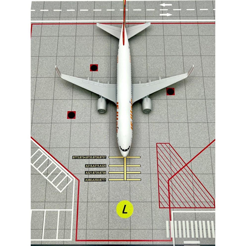 Aviation 1:400 Scale Diecast Airplane Model (16cm) - Featuring Korean Air, Asiana Airlines & 28+ Global Airlines with Parking Pad