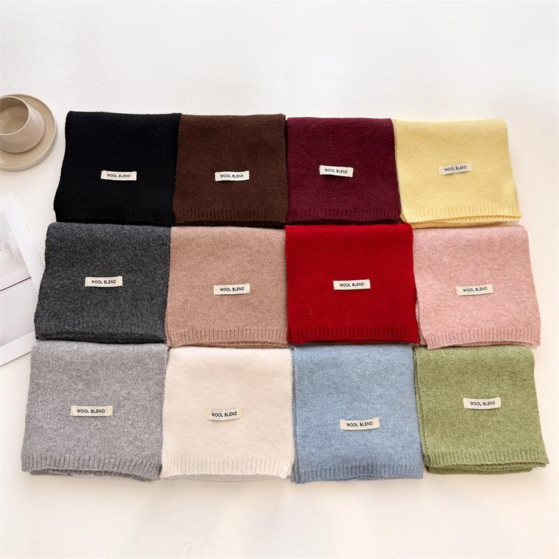 2025 New Luxury Winter Warm Knitted Scarf Women Korea Styles Solid Color Simple Scarves Shawls Lady Soft Wraps Neckerchief