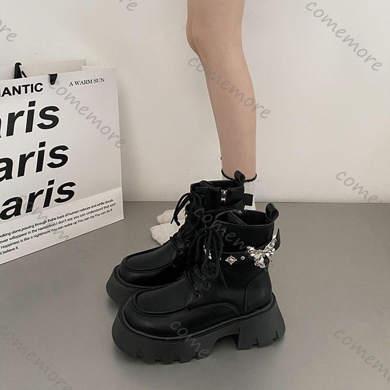 Празднуйте Sweet Cool Мотоциклетные ботильоны на толстой подошве Женские 2025 Новые Осенние Ретро Короткие Ботильоны Бант Пряжка Обувь для Женщин