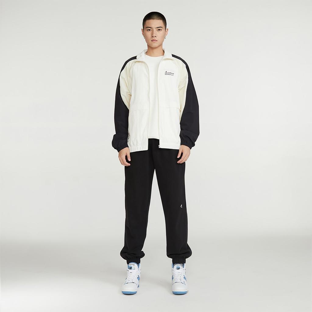 New Balance Куртки Мужские Белый Стойка Умеренный Другое 5AD37571-WT