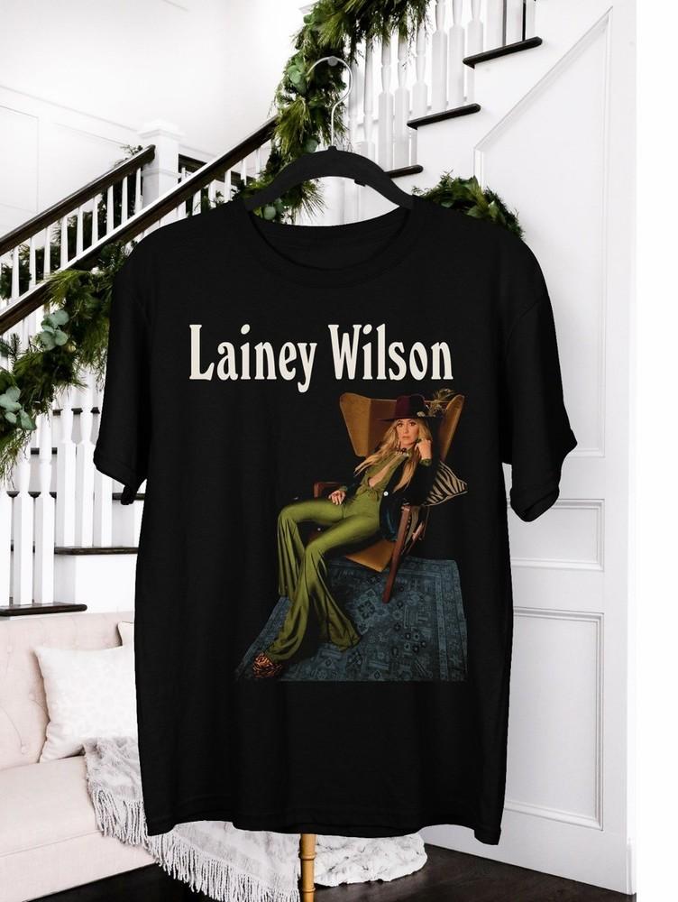 Редкий подарок Lainey Wilson для семьи, унисекс S-235XL 21D426 Унисекс футболка