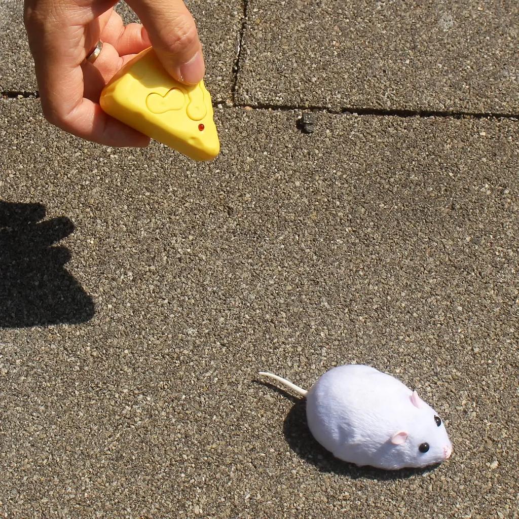 Electric Mini RC Mice Toy - IR Remote Control Simulation Rat Scary Prank Joke Trick Toy for Cat Dog & Kid As Electronic Pet Toy
